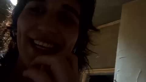 julietfranc28 online show from January 2026 04:06:02 AM