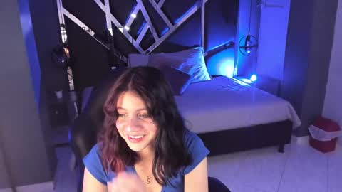 Snapshot of julieth_brown_ chatting on October 2025 08:51:01 PM Julieth online show from October 2025 08:51:01 PM