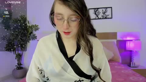 Julietha  online show from September 2025 02:20:01 PM