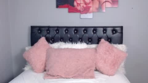 Snapshot of julietha_fox chatting on January 2025 04:41:01 AM julietha fox online show from January 2025 04:41:01 AM