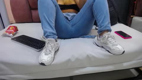 Julietha online show from November 2025 11:46:01 PM