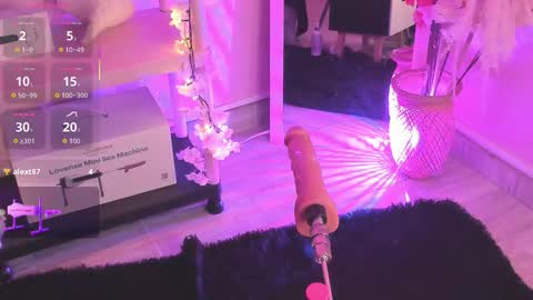 Snapshot of juliethmosss chatting on February 2026 10:27:02 PM Julieth online show from February 2026 10:27:02 PM