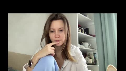 Snapshot of julietsensation chatting on January 2025 01:11:01 PM julietsensation online show from January 2025 01:11:01 PM
