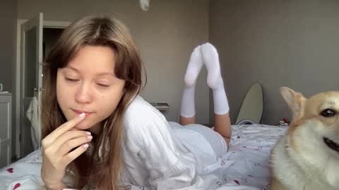 Snapshot of julietsensation chatting on September 2025 01:46:01 PM julietsensation online show from September 2025 01:46:01 PM