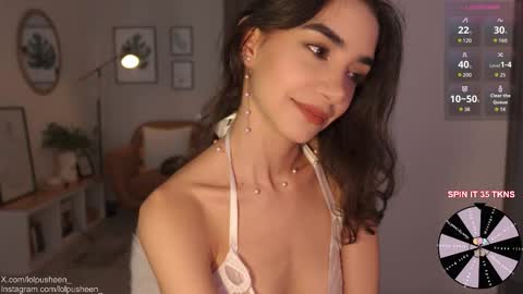 Juliette Dee online show from November 2025 05:15:01 PM