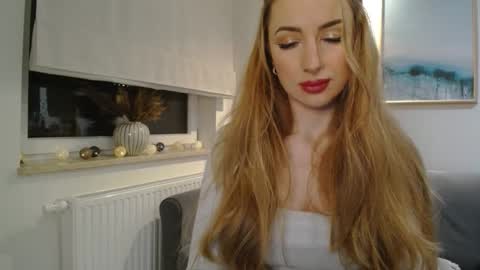 JulietteSensual online show from March 2025 07:11:02 PM
