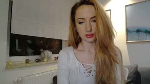 JulietteSensual online show from March 2025 07:58:02 PM