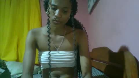 Snapshot of juliexexy chatting on December 2024 06:16:01 PM juliexexy online show from December 2024 06:16:01 PM