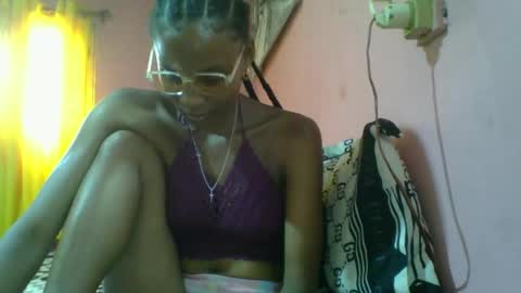 Snapshot of juliexexy chatting on January 2025 11:22:02 AM juliexexy online show from January 2025 11:22:02 AM