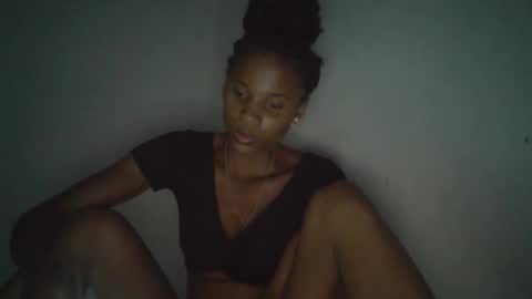 Snapshot of juliexexy chatting on February 2025 04:33:01 PM juliexexy online show from February 2025 04:33:01 PM