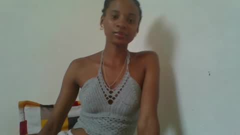 Snapshot of juliexexy chatting on February 2025 06:41:01 AM juliexexy online show from February 2025 06:41:01 AM