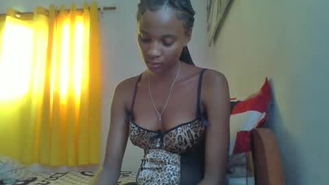 Snapshot of juliexexy chatting on February 2025 10:49:02 AM juliexexy online show from February 2025 10:49:02 AM