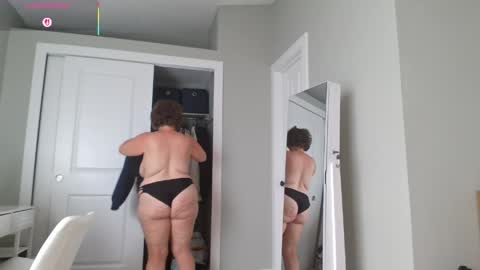 Juli Monroe online show from May 2026 03:16:02 PM