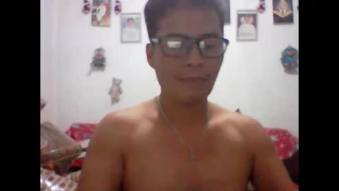 Snapshot of julius0721182 chatting on February 2026 01:29:02 PM Julius online show from February 2026 01:29:02 PM