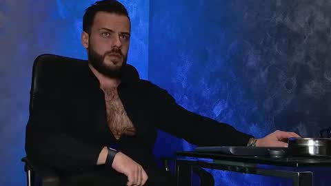 JULiUS   online show from December 2025 08:46:01 PM