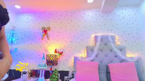 Snapshot of jullietareyes chatting on December 2025 11:59:02 AM Julieta Reyes online show from December 2025 11:59:02 AM