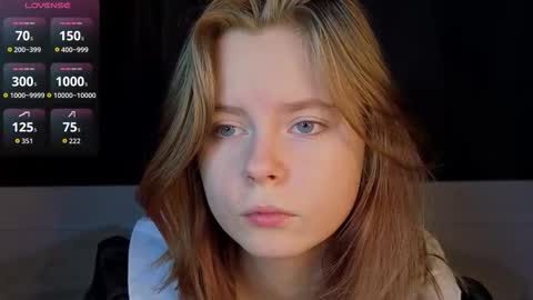 Snapshot of jullietebliss chatting on December 2025 04:37:02 PM Julie online show from December 2025 04:37:02 PM