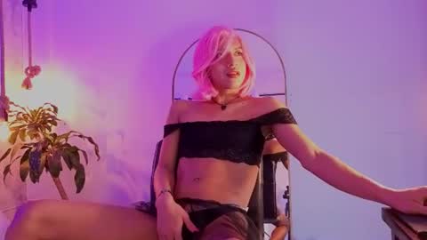 july_quinzel online show from June 2026 02:36:02 AM