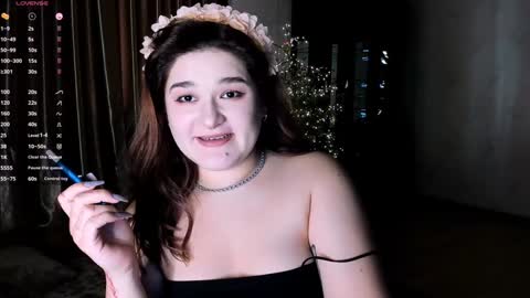 Snapshot of july_slowdive chatting on January 2025 11:12:02 AM Julie online show from January 2025 11:12:02 AM