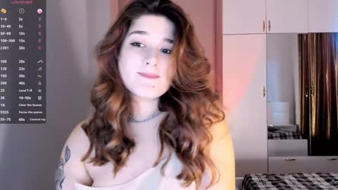 Snapshot of july_slowdive chatting on February 2025 12:57:02 PM Julie online show from February 2025 12:57:02 PM