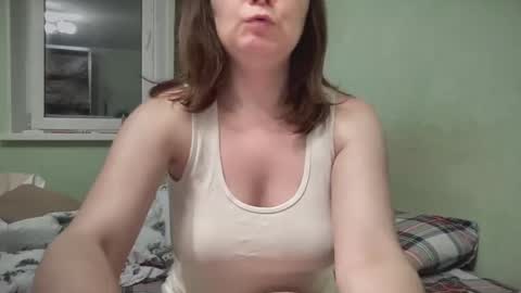 Snapshot of juna_cute chatting on January 2025 02:54:01 AM Juna inclusive online show from January 2025 02:54:01 AM