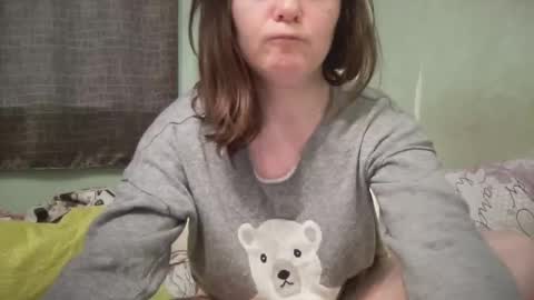 Snapshot of juna_cute chatting on February 2025 05:21:02 AM Juna inclusive online show from February 2025 05:21:02 AM