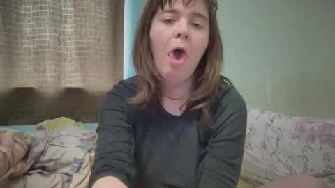 Snapshot of juna_cute chatting on March 2025 05:07:02 AM Juna inclusive online show from March 2025 05:07:02 AM