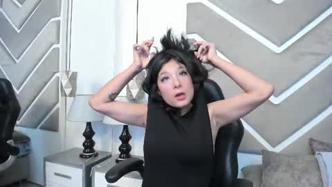 junggsolhyum online show from July 2026 09:19:02 PM