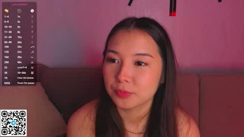 Snapshot of juniebogany chatting on October 2025 06:13:02 AM Bella online show from October 2025 06:13:02 AM