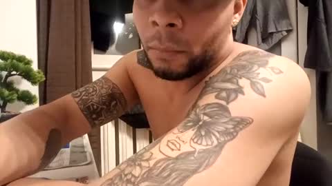 junior1033760 online show from April 2026 08:06:02 PM