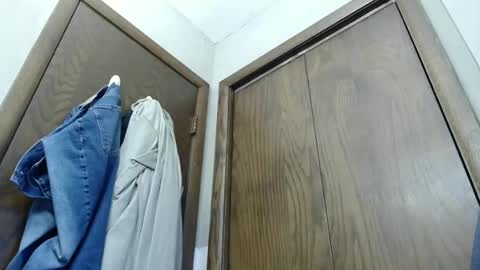 Snapshot of junk_yard_dog chatting on November 2025 05:34:02 PM Dave online show from November 2025 05:34:02 PM