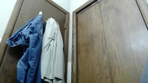 Snapshot of junk_yard_dog chatting on November 2025 06:04:02 AM Dave online show from November 2025 06:04:02 AM