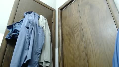 Snapshot of junk_yard_dog chatting on January 2026 01:26:02 PM Dave online show from January 2026 01:26:02 PM