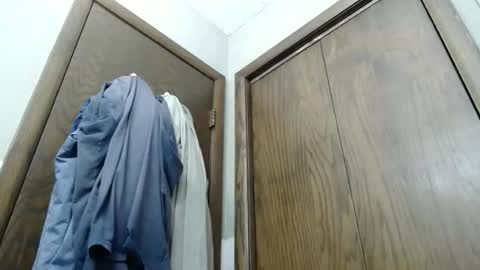 Snapshot of junk_yard_dog chatting on January 2026 03:50:02 PM Dave online show from January 2026 03:50:02 PM