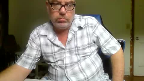 junkhp1 online show from June 2026 06:35:02 PM