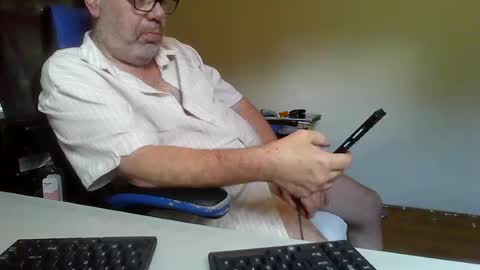 junkhp1 online show from July 2026 06:07:01 PM