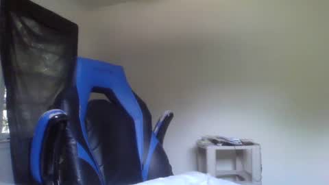 junkhp1 online show from August 2026 07:05:02 PM