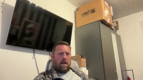 Junky online show from May 2026 06:35:01 PM