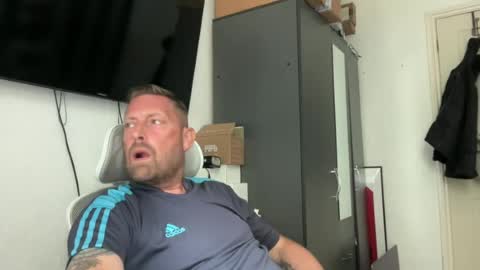 Junky online show from June 2026 02:30:02 PM