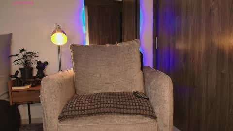 Snapshot of junniormontaner chatting on May 2026 08:36:01 PM junniormontaner online show from May 2026 08:36:01 PM
