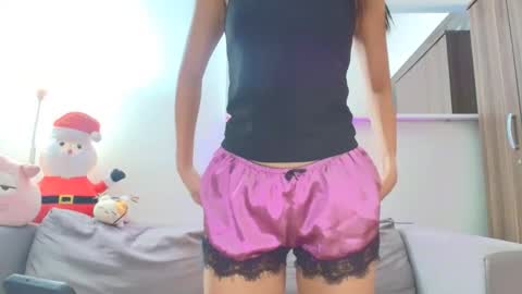 junovaughn online show from December 2025 12:38:02 AM