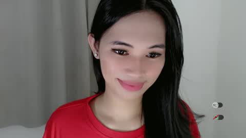 Snapshot of juny_lanyy chatting on December 2024 03:31:02 PM Julia online show from December 2024 03:31:02 PM