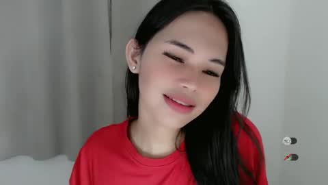 Snapshot of juny_lanyy chatting on December 2024 08:01:01 AM Julia online show from December 2024 08:01:01 AM