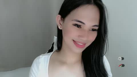 Snapshot of juny_lanyy chatting on January 2025 07:30:02 AM Julia online show from January 2025 07:30:02 AM