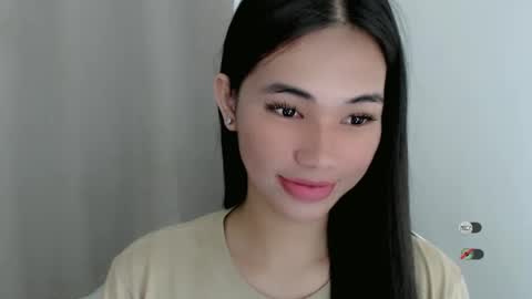 Snapshot of juny_lanyy chatting on January 2025 06:25:01 PM Julia online show from January 2025 06:25:01 PM