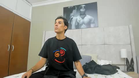 Jupiter online show from November 2025 06:19:01 PM