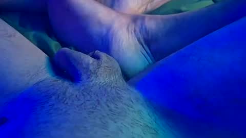 Yuri online show from November 2025 09:42:02 AM