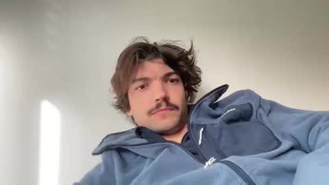 Snapshot of just_a_guy_with_a_big_cock chatting on November 2025 09:54:02 AM just_a_guy_with_a_big_cock online show from November 2025 09:54:02 AM