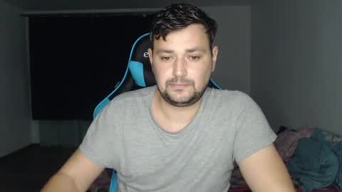 Snapshot of just_a_nice_guy_27 chatting on December 2024 07:18:01 PM Alex online show from December 2024 07:18:01 PM