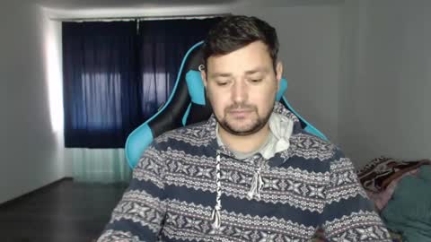 Snapshot of just_a_nice_guy_27 chatting on December 2024 11:22:01 AM Alex online show from December 2024 11:22:01 AM